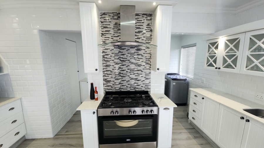 3 Bedroom Property for Sale in Monte Christo Western Cape
